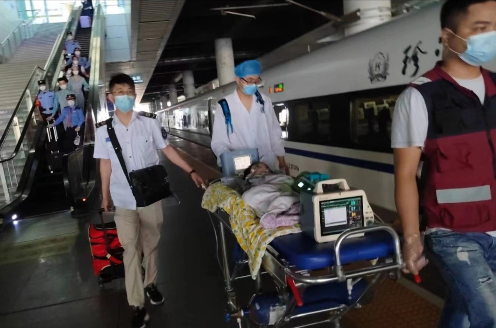 崇义县高铁转运公司